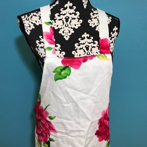 FREE Vintage White Green Pink Floral Print Apron Cooking Kitchen EUC Cross Back